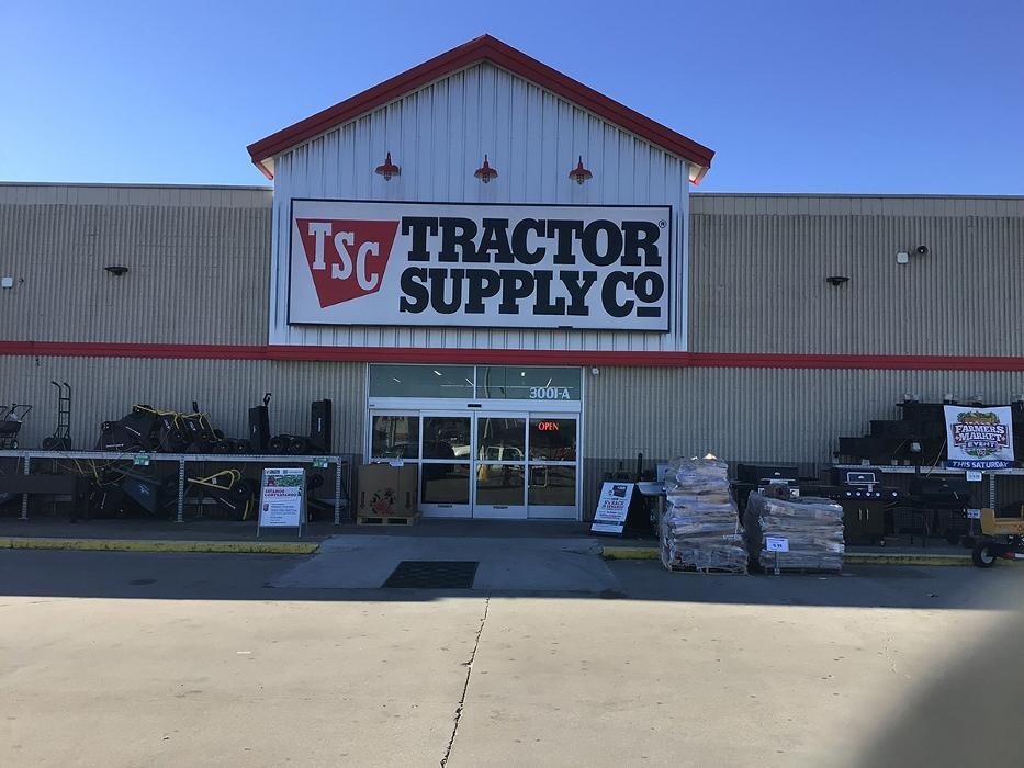 Images Tractor Supply Co.