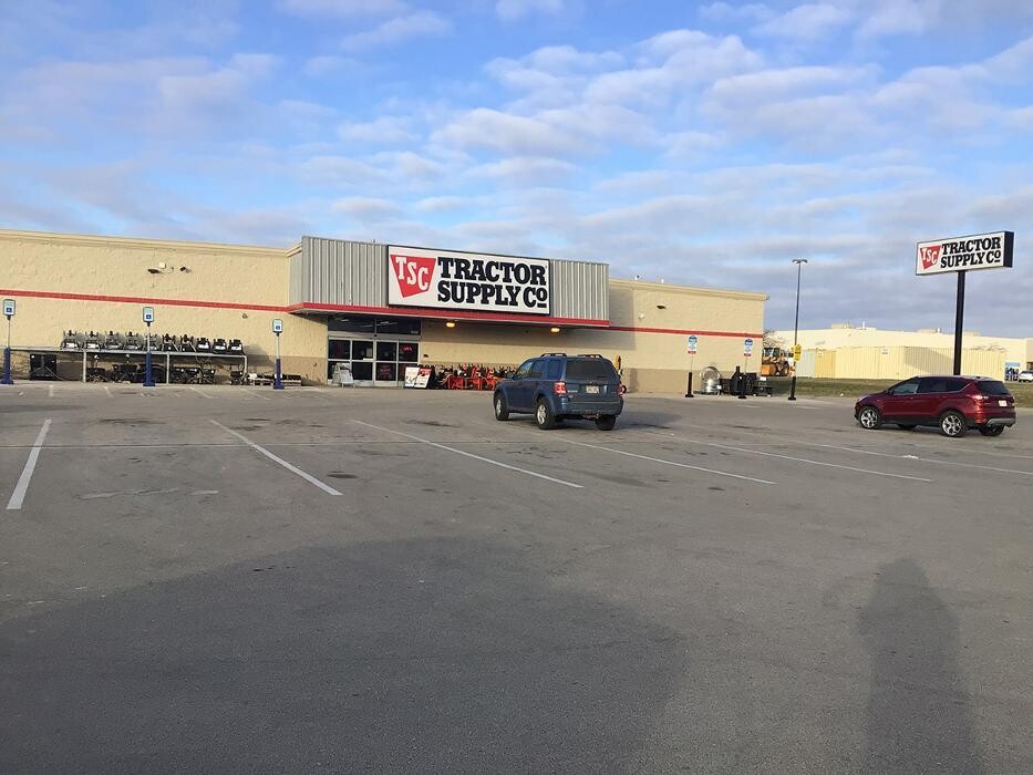 Images Tractor Supply Co.