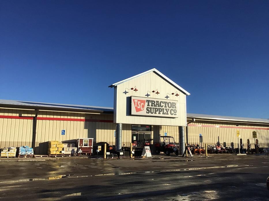Images Tractor Supply Co.
