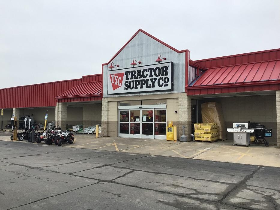 Images Tractor Supply Co.