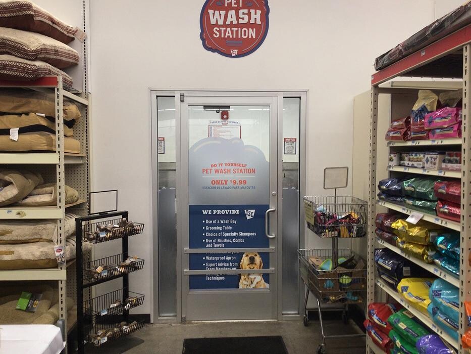 Images Tractor Supply Co.