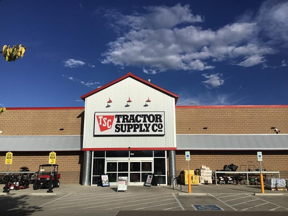 Images Tractor Supply Co.