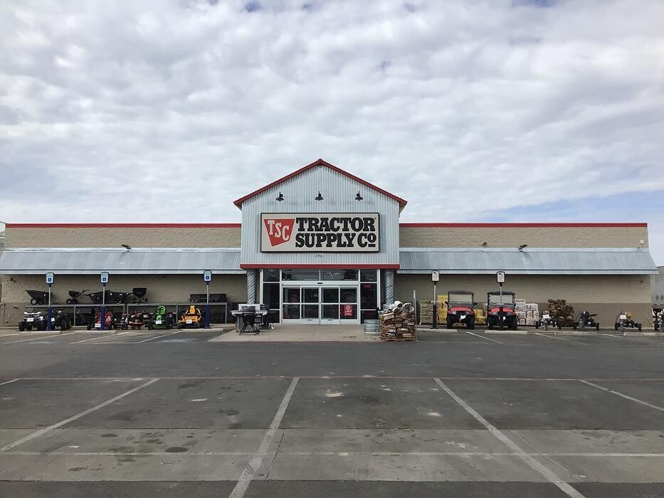 Images Tractor Supply Co.