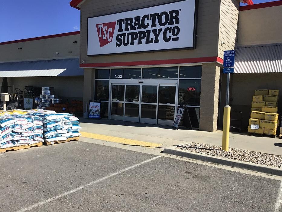 Images Tractor Supply Co.