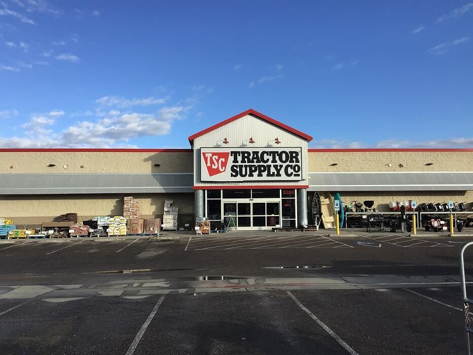 Images Tractor Supply Co.