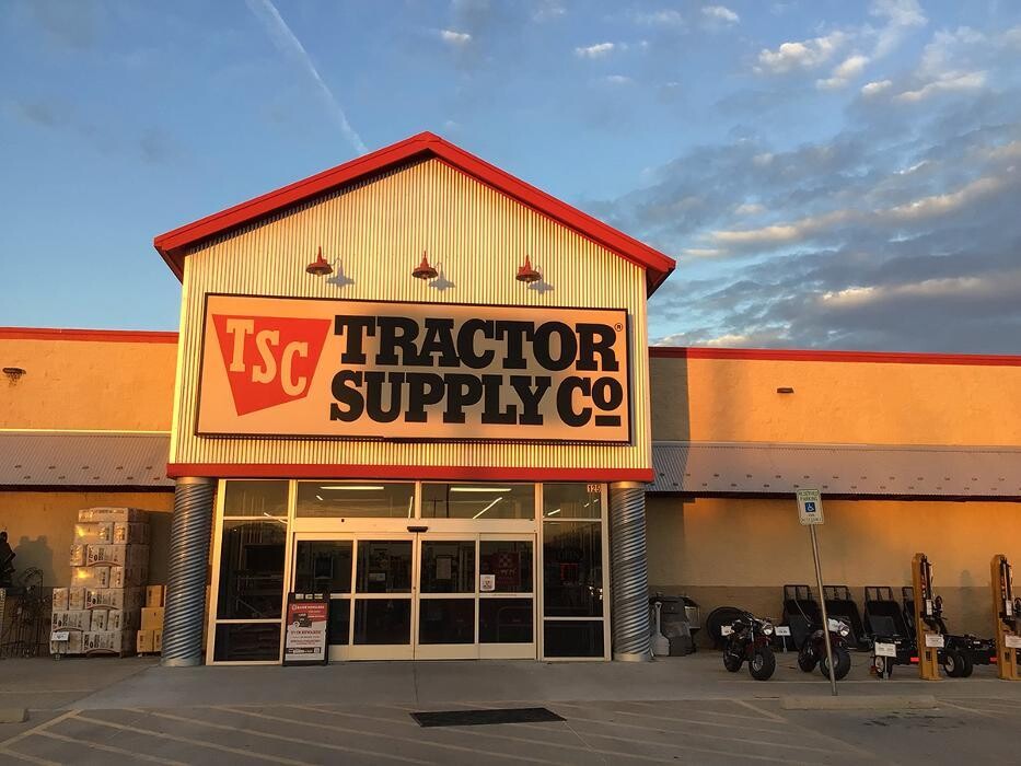 Images Tractor Supply Co.