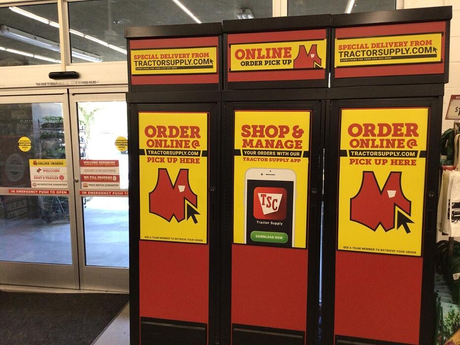 Images Tractor Supply Co.