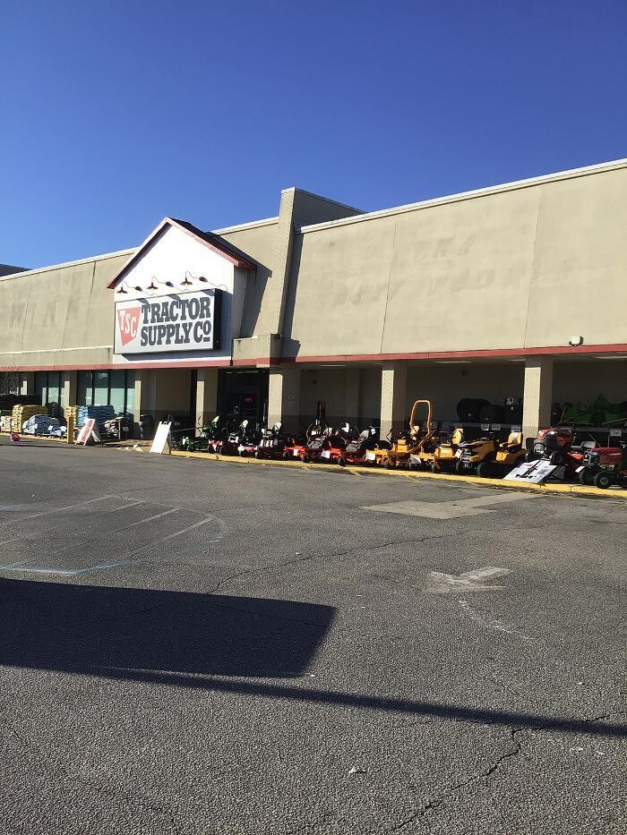 Images Tractor Supply Co.