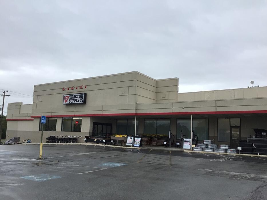 Images Tractor Supply Co.