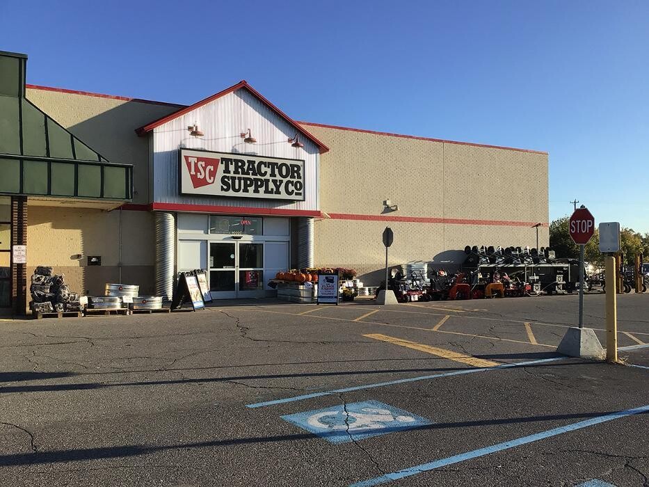 Images Tractor Supply Co.