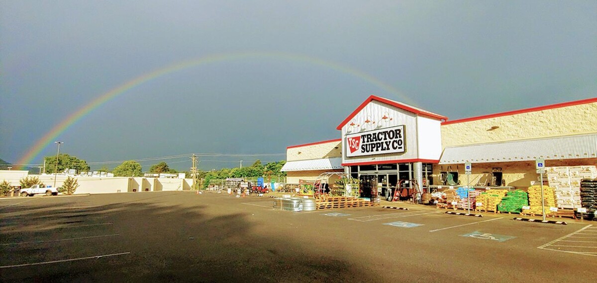 Images Tractor Supply Co.