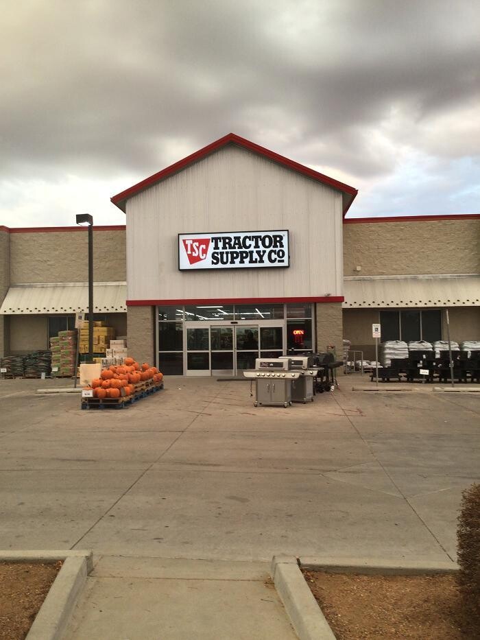 Images Tractor Supply Co.