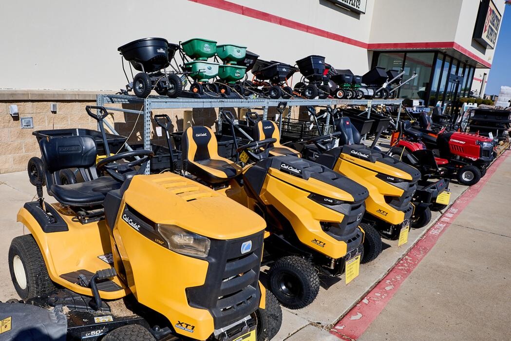 Images Tractor Supply Co.