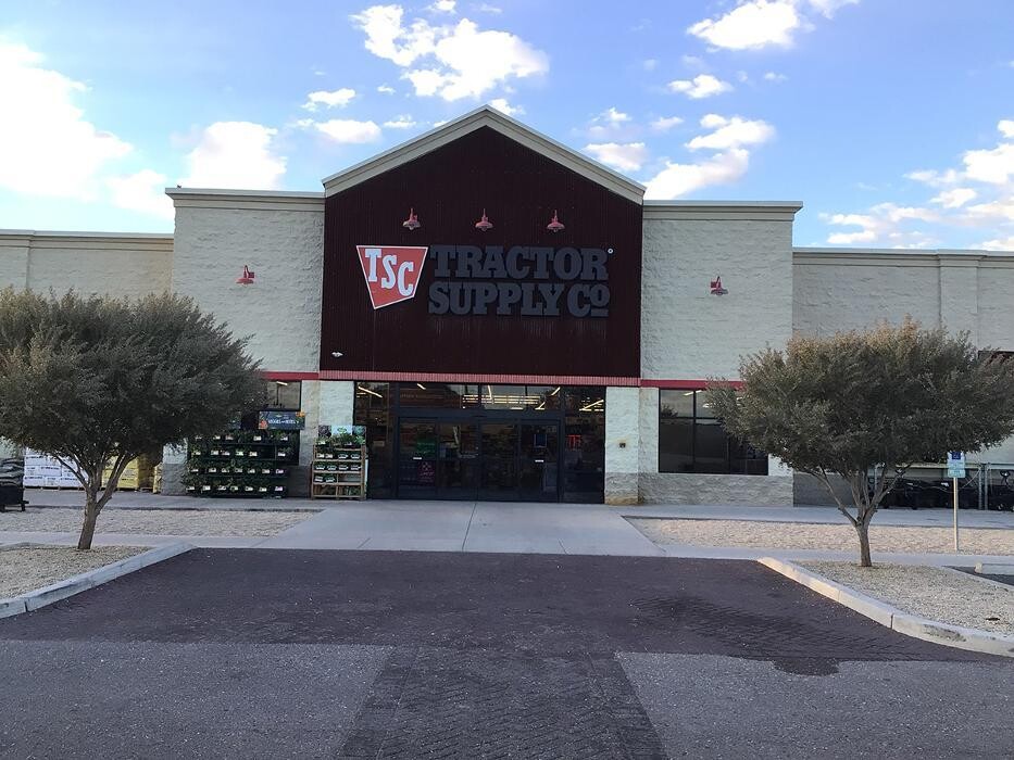 Images Tractor Supply Co.
