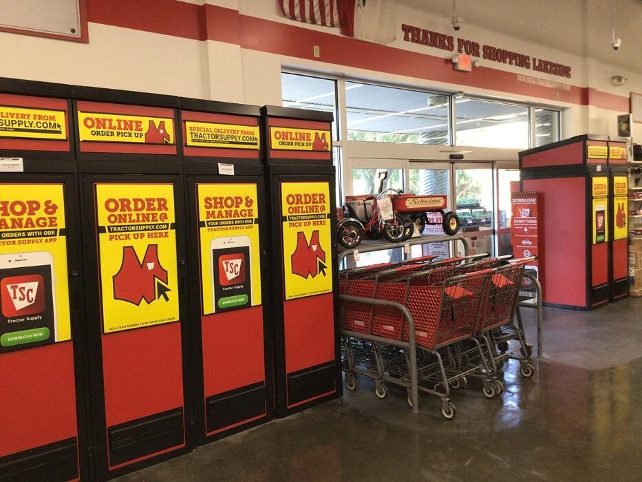 Images Tractor Supply Co.