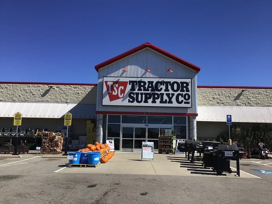 Images Tractor Supply Co.
