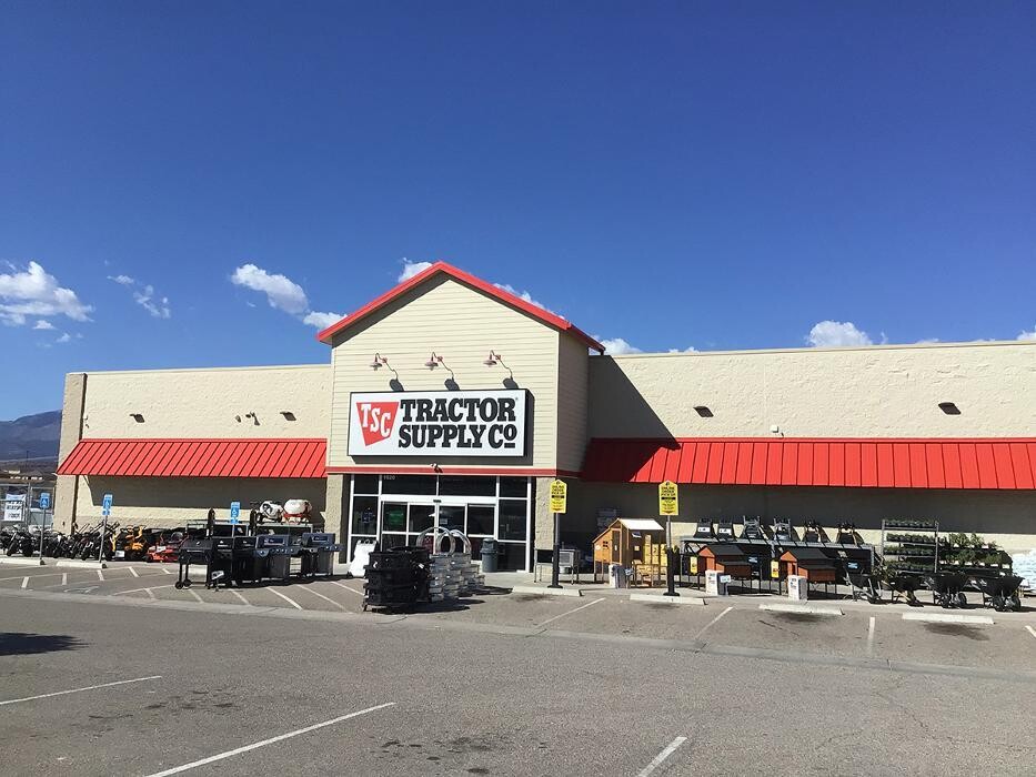 Images Tractor Supply Co.