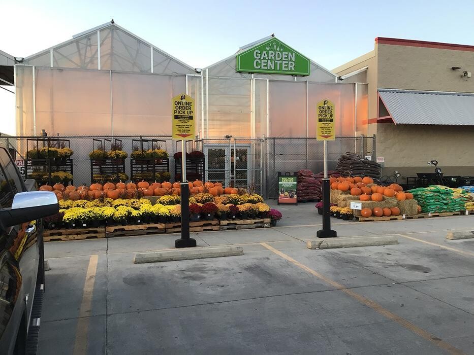Images Tractor Supply Co.