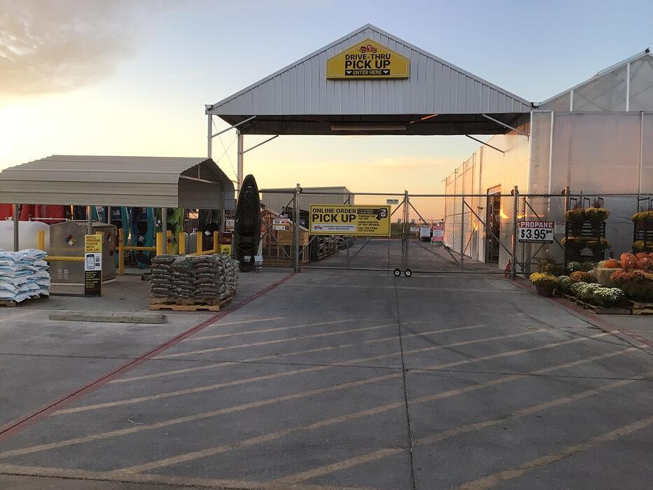 Images Tractor Supply Co.