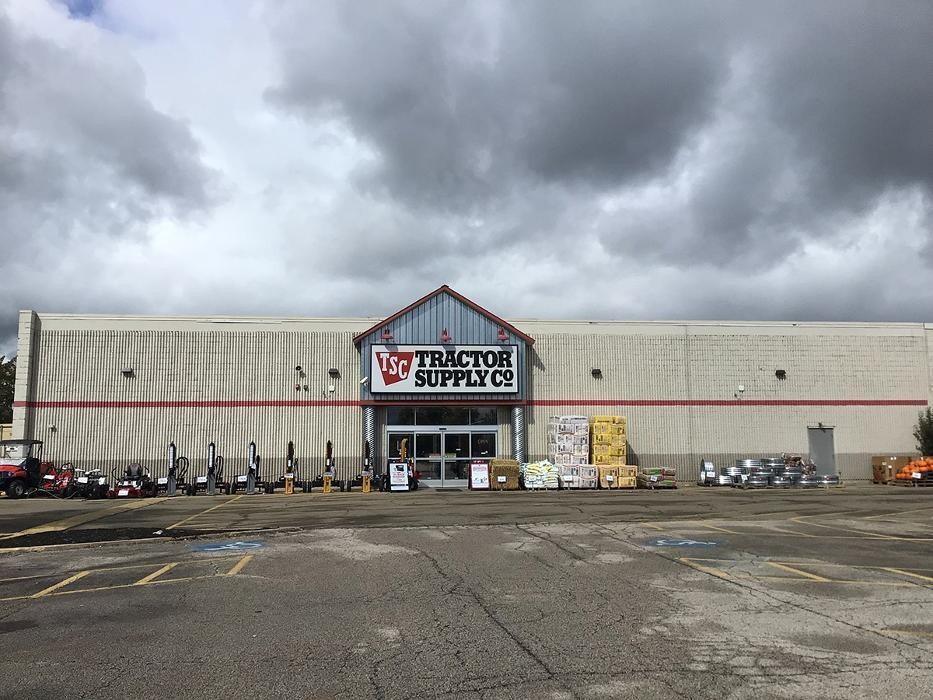 Images Tractor Supply Co.