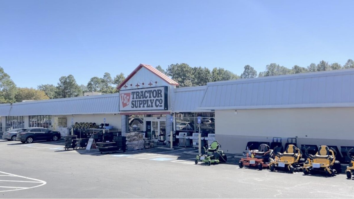 Images Tractor Supply Co.