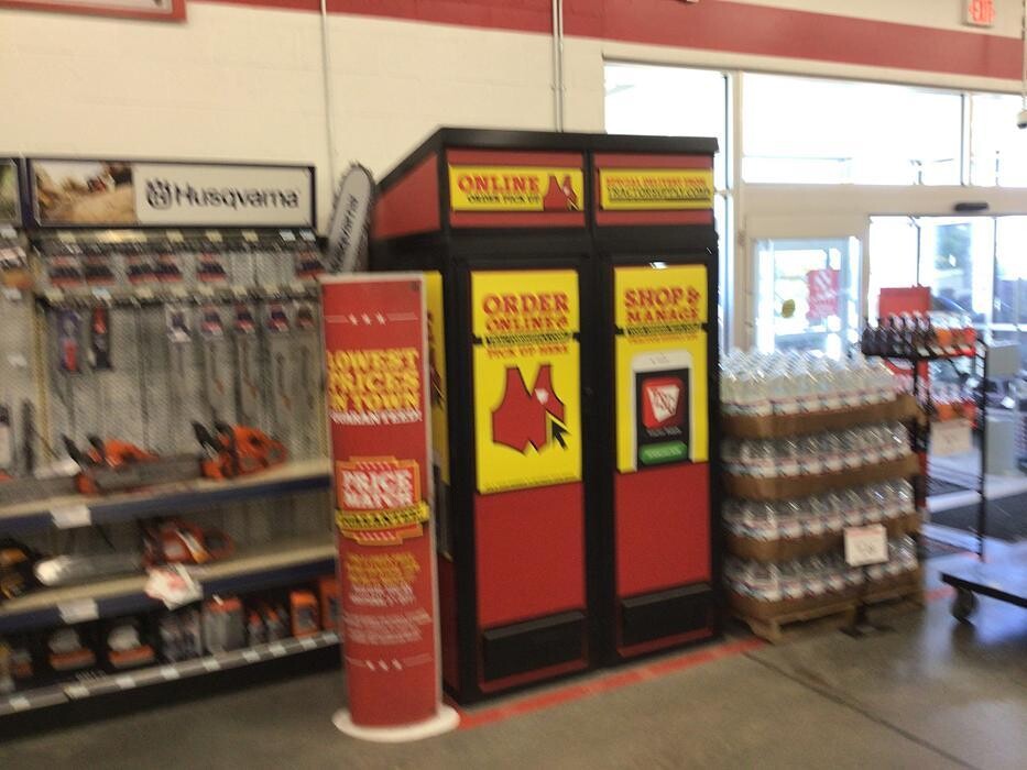 Images Tractor Supply Co.