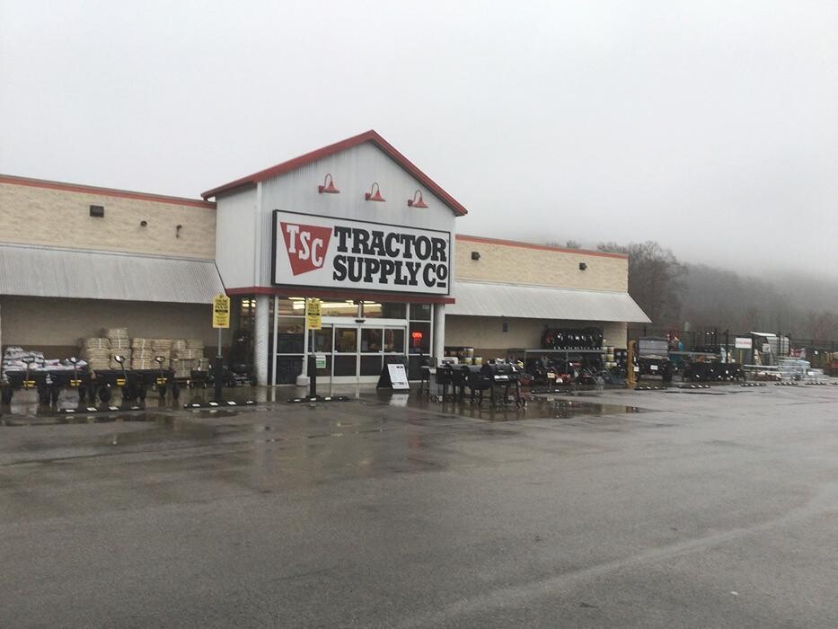 Images Tractor Supply Co.