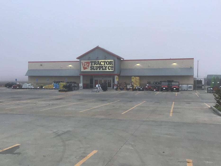 Images Tractor Supply Co.