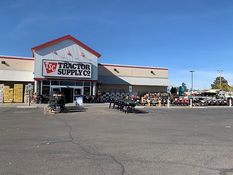 Images Tractor Supply Co.