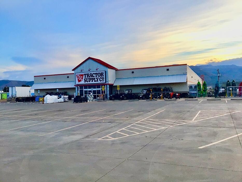 Images Tractor Supply Co.