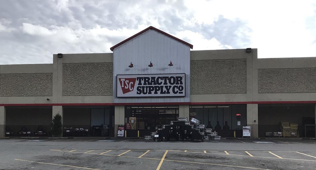 Images Tractor Supply Co.