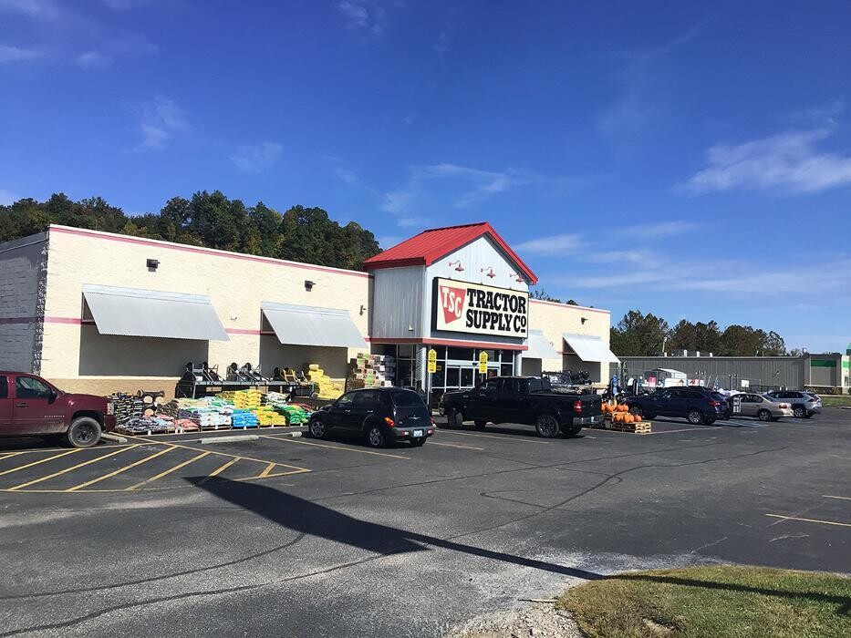 Images Tractor Supply Co.
