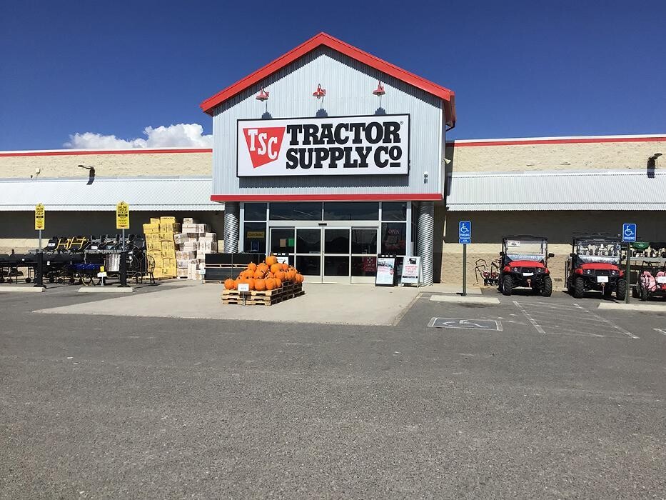 Images Tractor Supply Co.