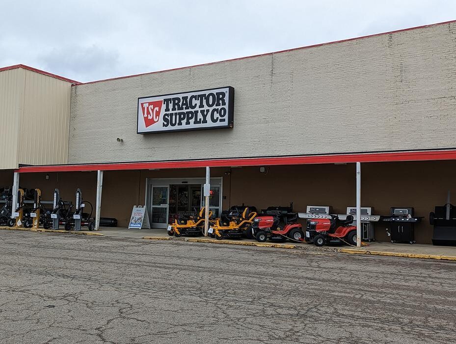 Images Tractor Supply Co.