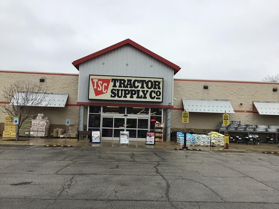 Images Tractor Supply Co.