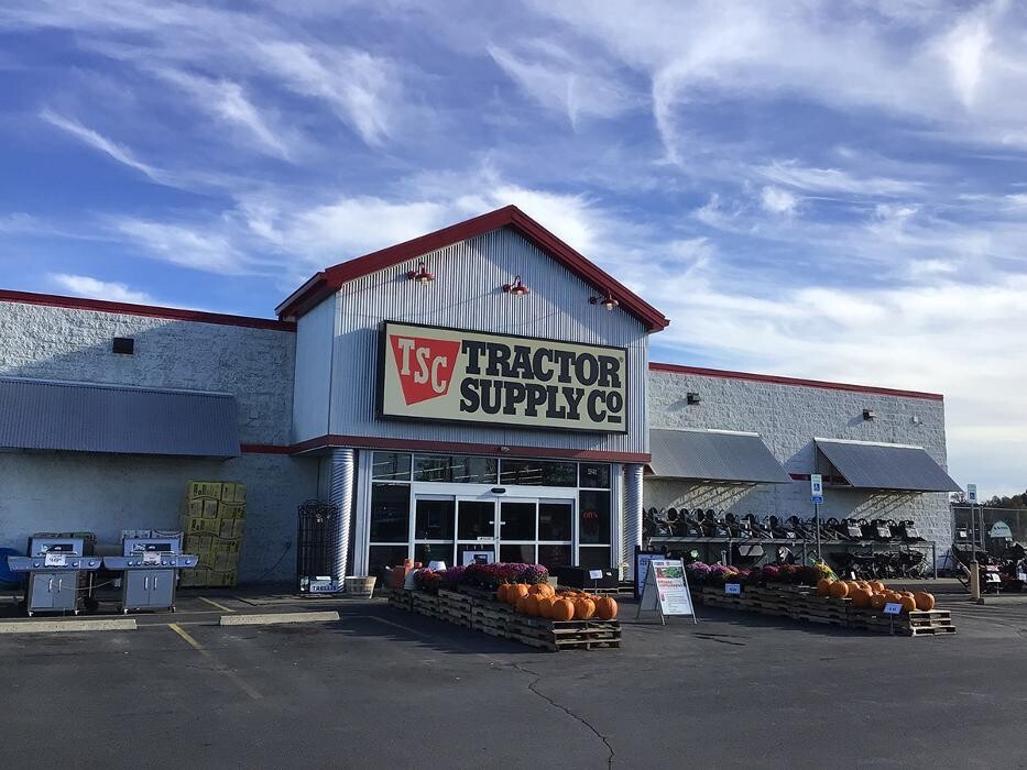 Images Tractor Supply Co.
