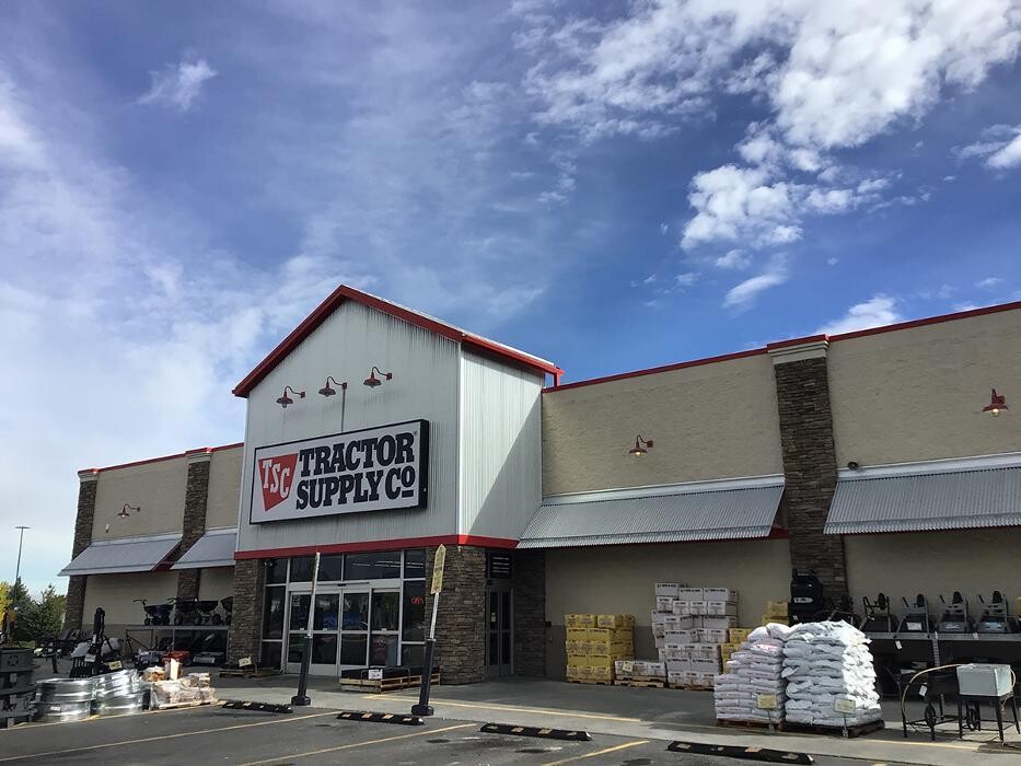 Images Tractor Supply Co.