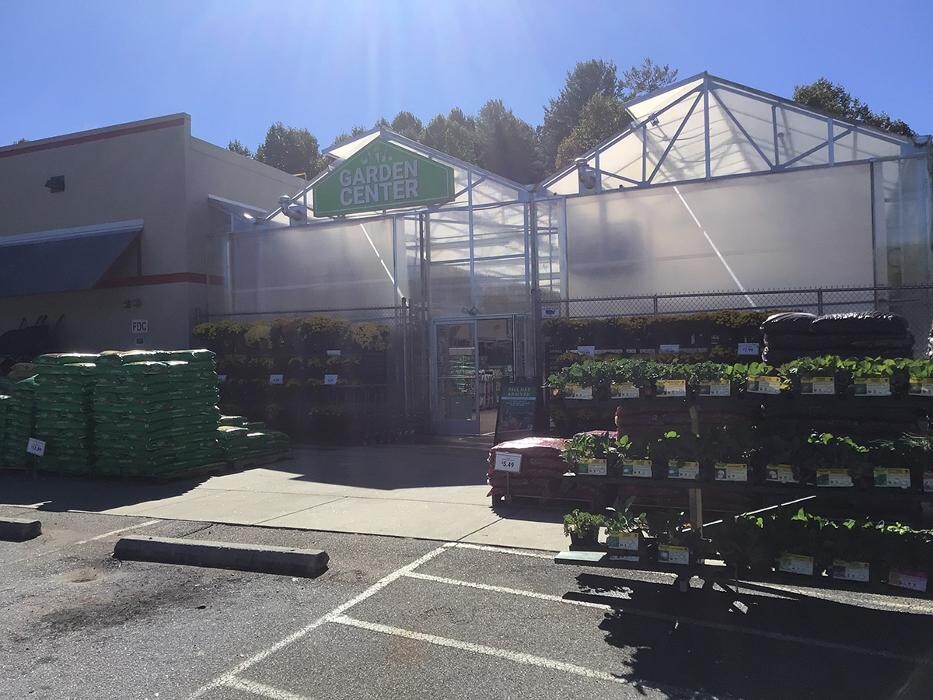 Images Tractor Supply Co.