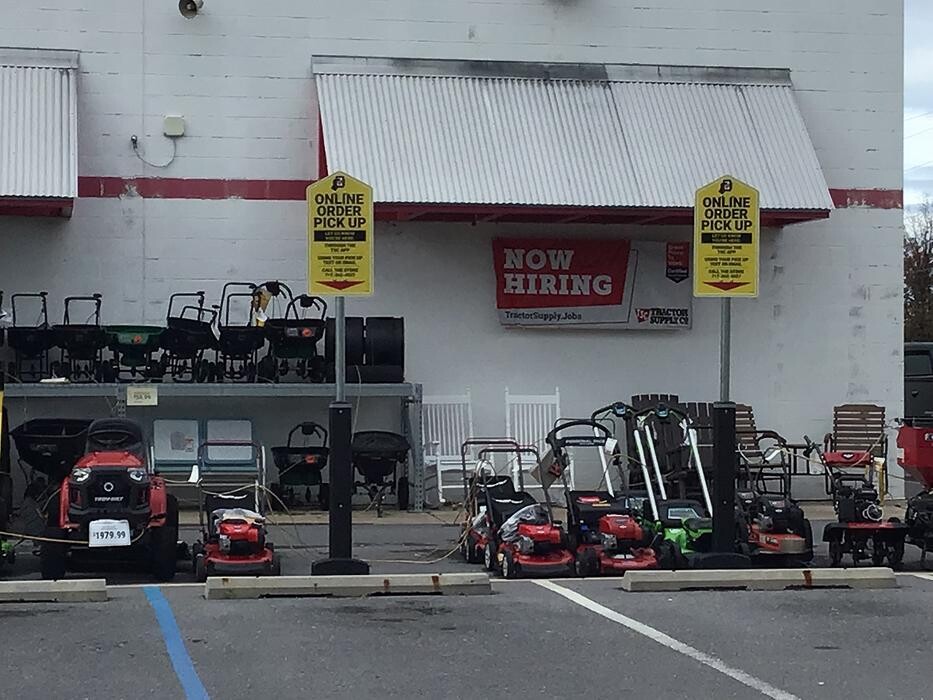 Images Tractor Supply Co.