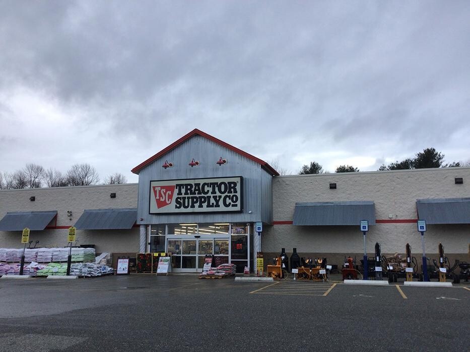 Images Tractor Supply Co.