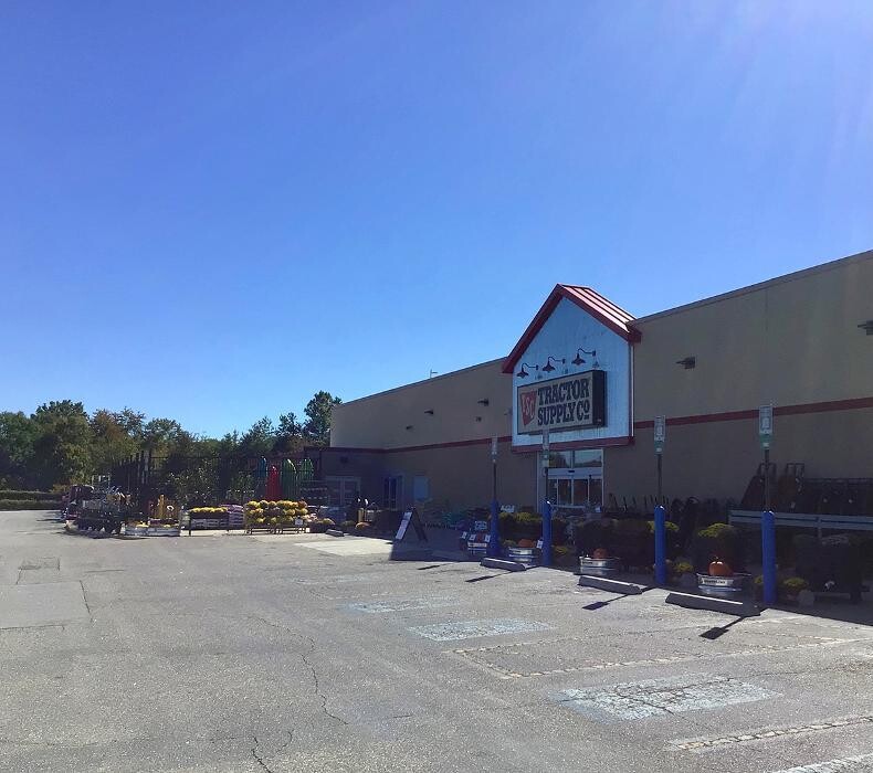 Images Tractor Supply Co.