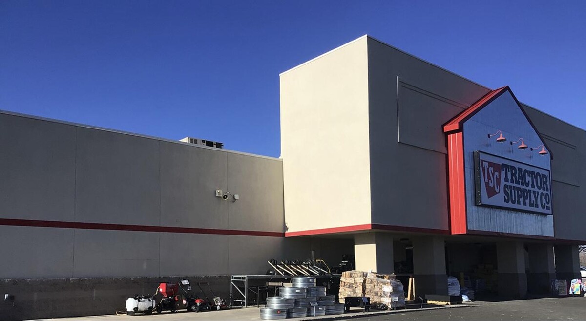 Images Tractor Supply Co.