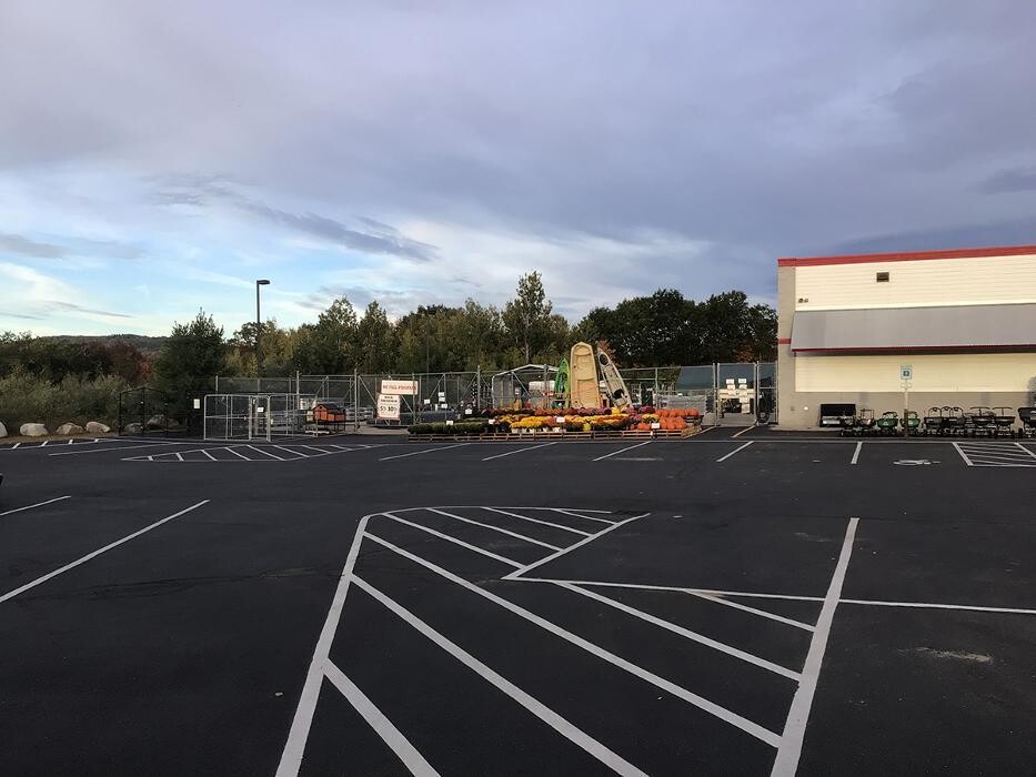 Images Tractor Supply Co.