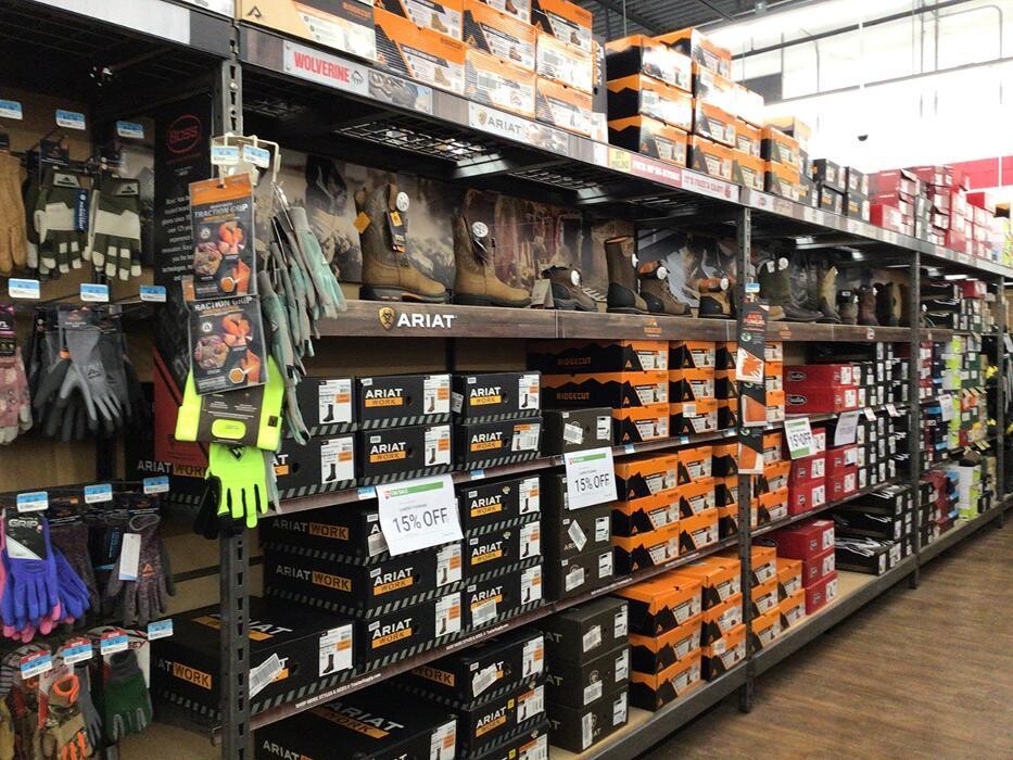 Images Tractor Supply Co.