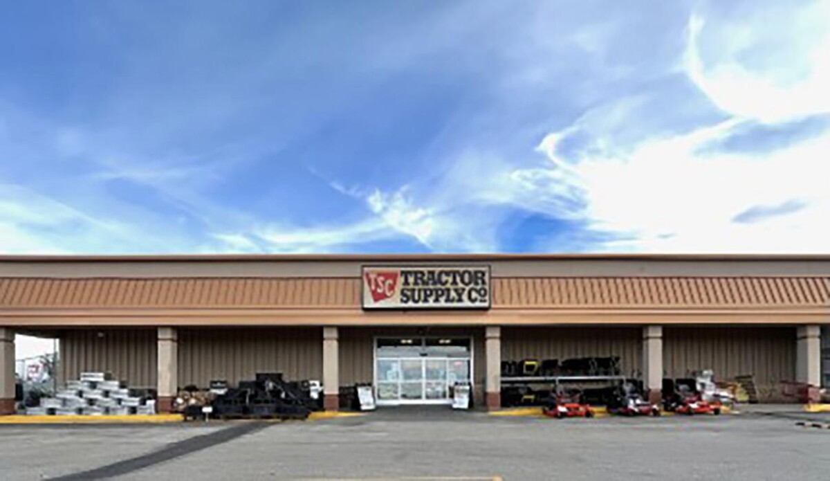 Images Tractor Supply Co.