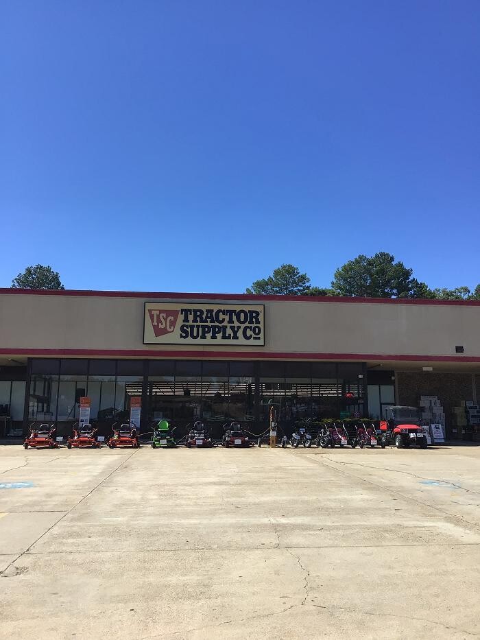 Images Tractor Supply Co.