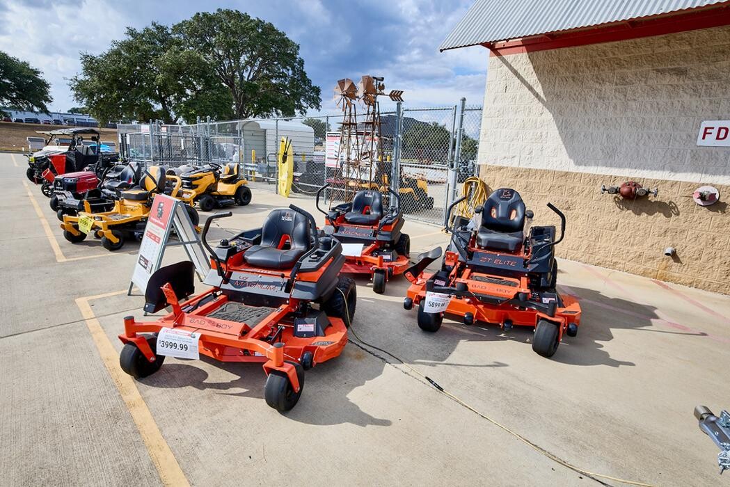 Images Tractor Supply Co.