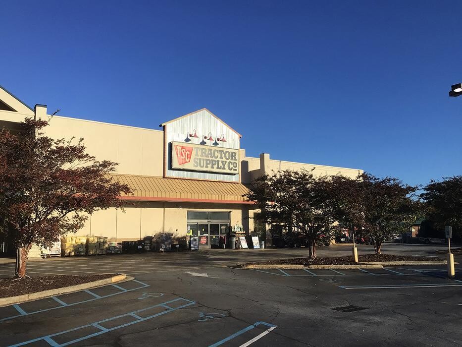 Images Tractor Supply Co.