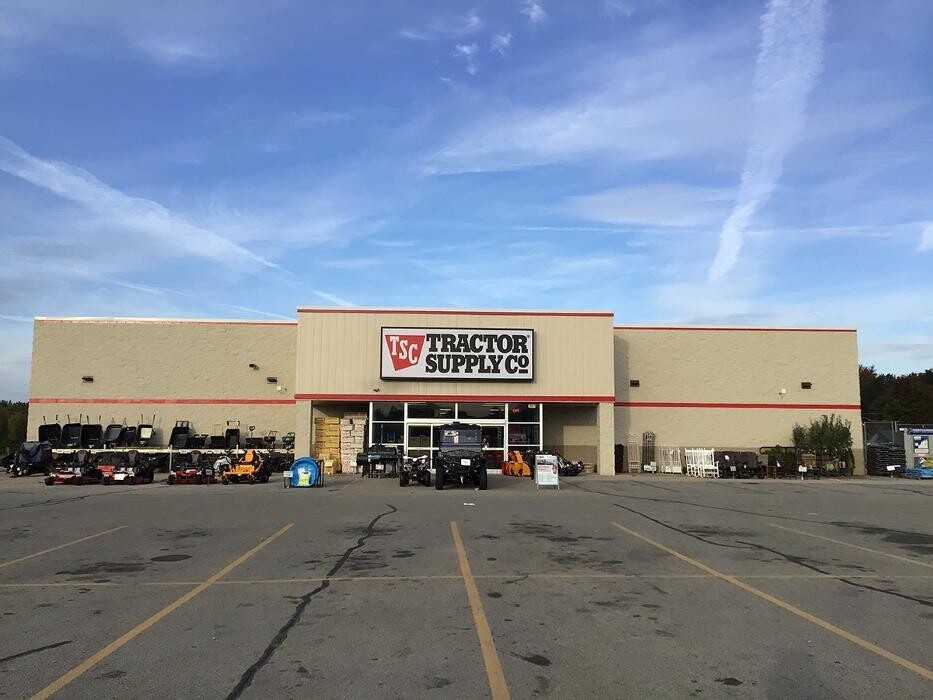 Images Tractor Supply Co.