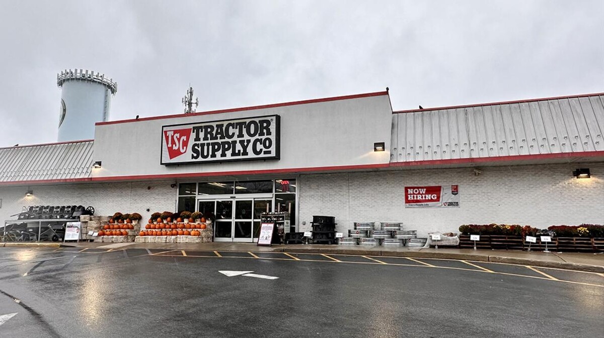 Images Tractor Supply Co.